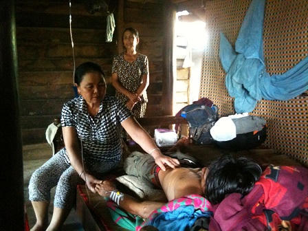 Bài thuốc gia truyền cứu nạn nhân ngộ độc thuốc diệt cỏ 